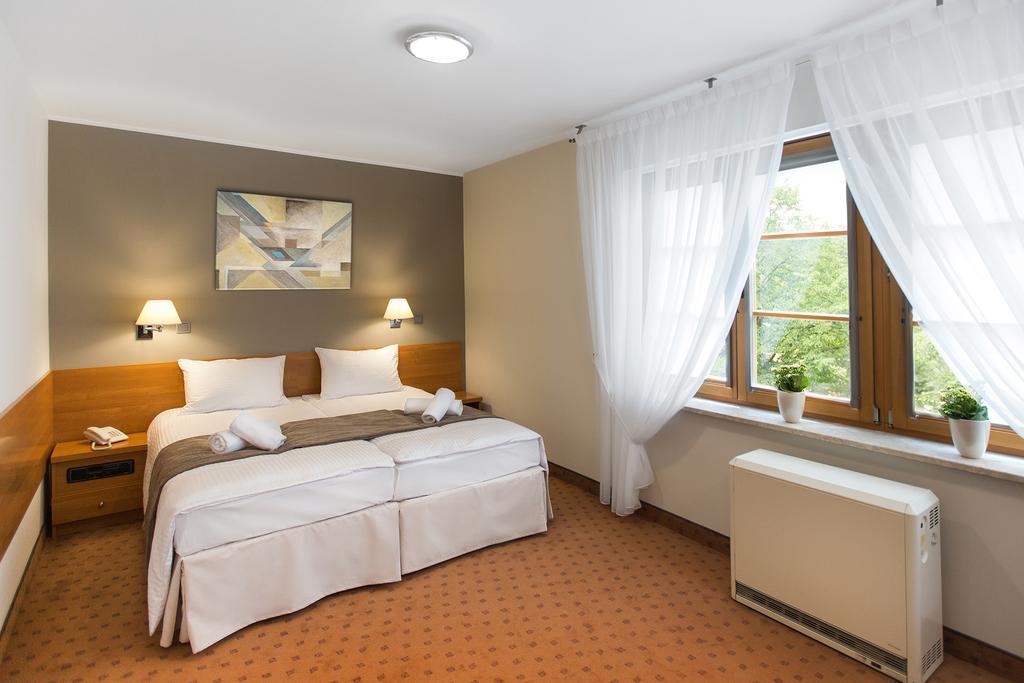Hotel Debowa Gora Active & Spa Lack  Экстерьер фото